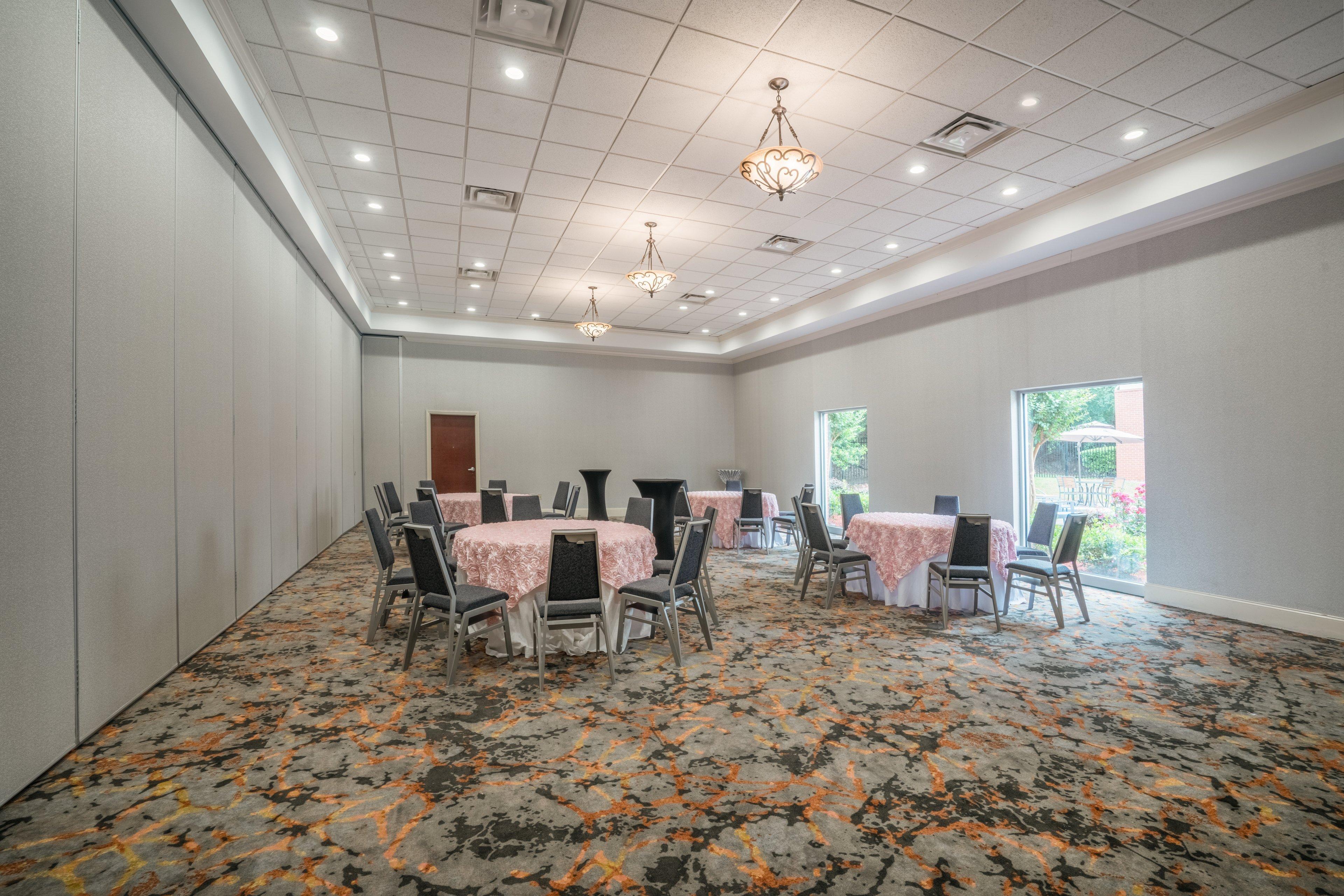 Holiday Inn Atlanta/Roswell By Ihg Exterior photo